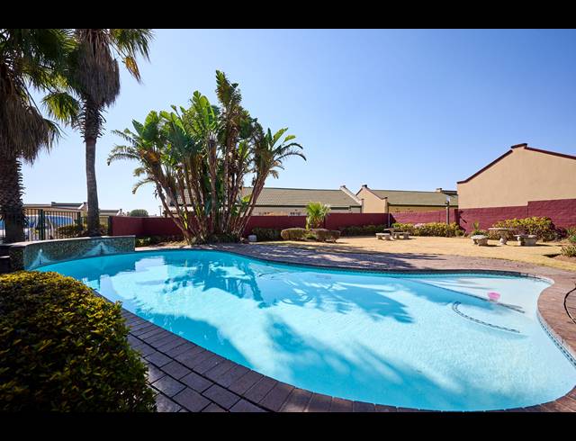 3 BEDROOM CLUSTER SOLD IN NOORDWYK